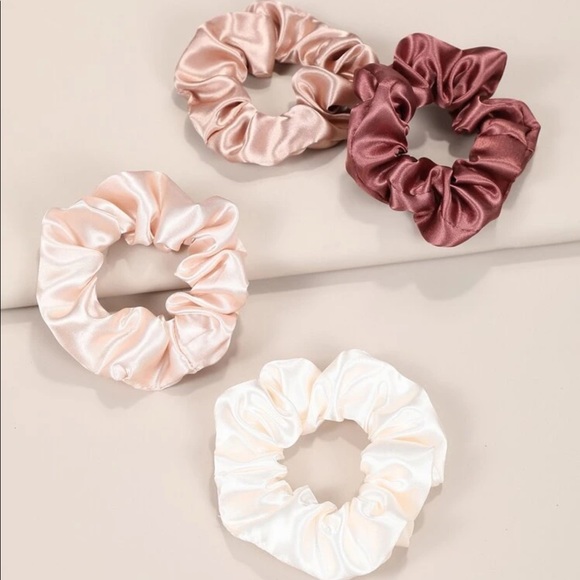 4PC Satin Face Masks Cover & 4PC Hair Scrunchies - Picture 3 of 8